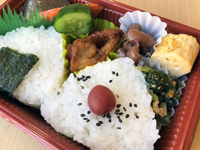 おにぎり弁当 650円(税込)～‐その1